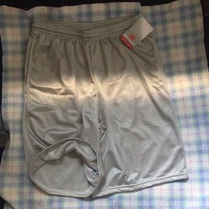 Hanes sport Men’s small athletic shorts